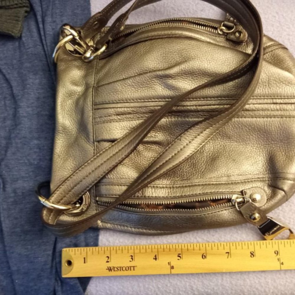 B. Makowski Silver Leather Shoulder Bag